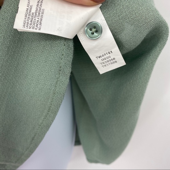 Lucky Brand 🍀 Green Solid Short Sleeve Top S - Picture 8 of 9